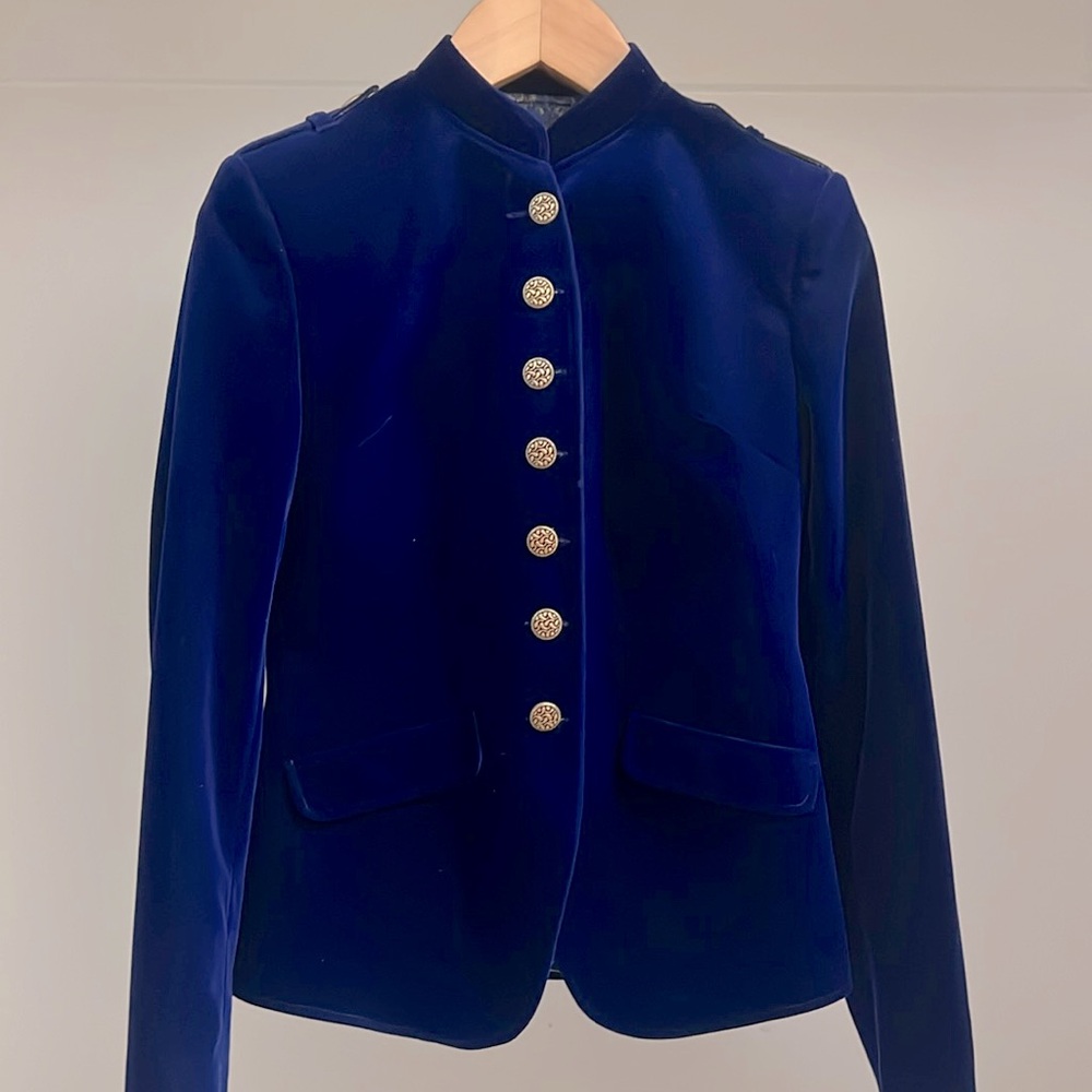 Tas Couture Velvet Blazer